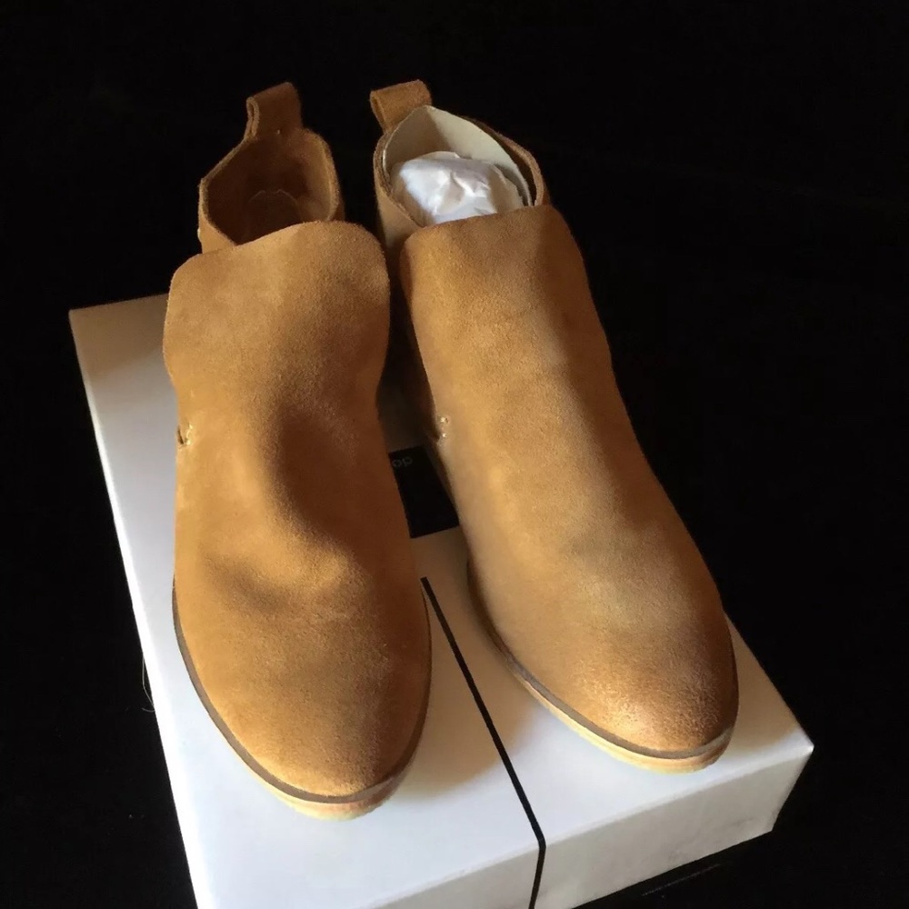 Dolce Vida Colt Suede Boots - BRAND NEW - Size 6.5